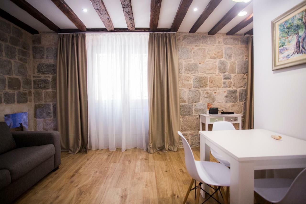 Studio Apartman Ana Split Exterior foto